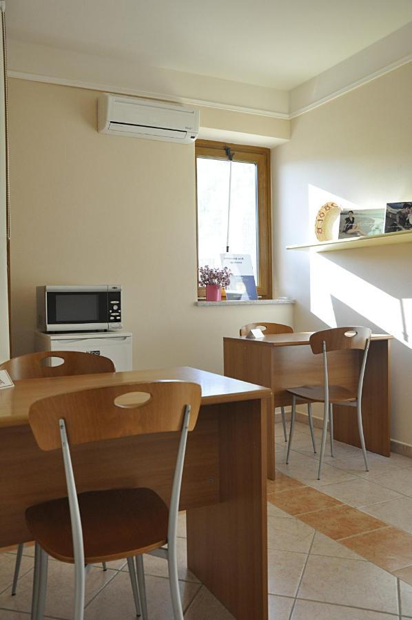 Bed & Breakfast Ajo A Casa Castelsardo Exterior photo