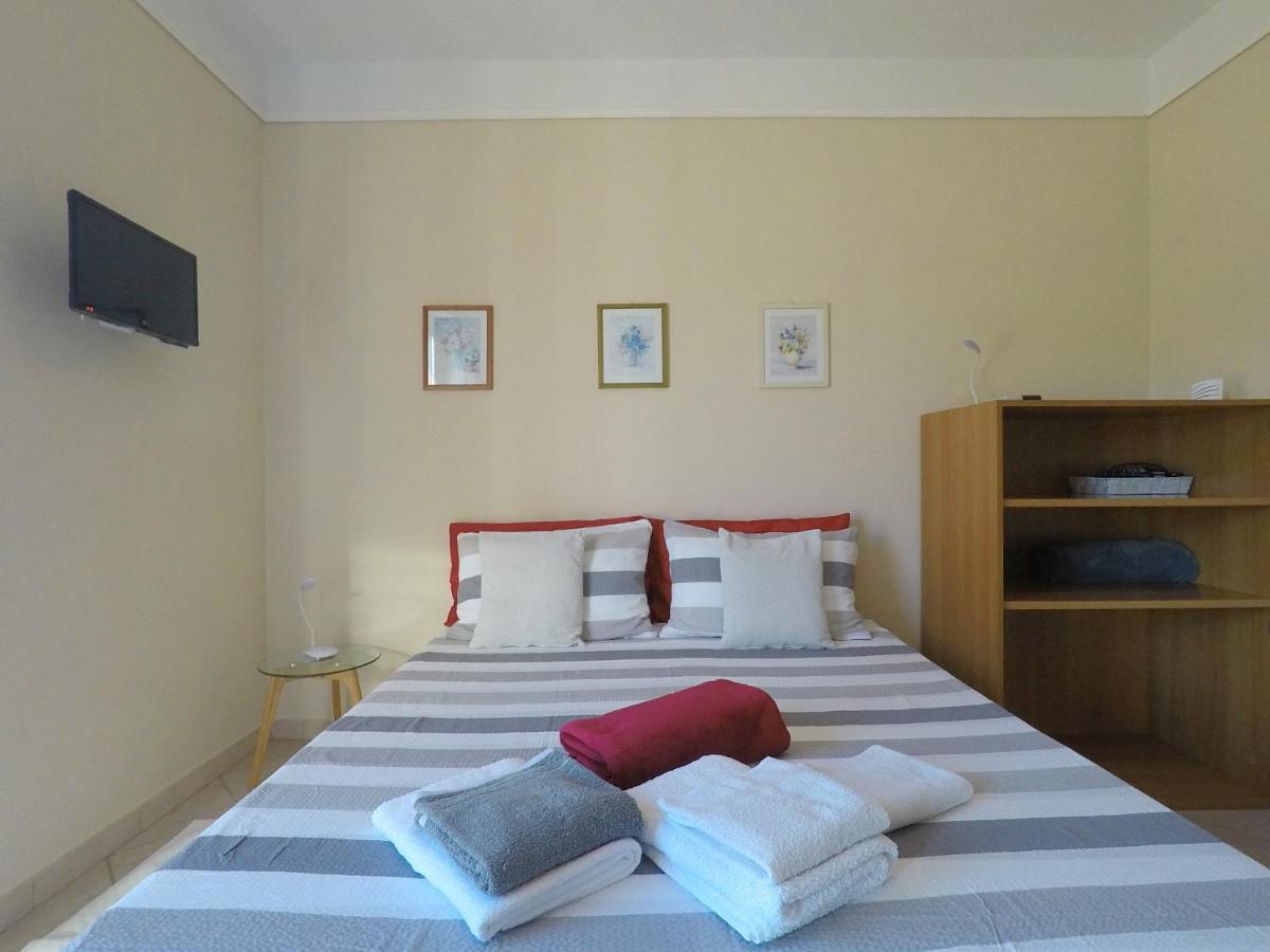 Bed & Breakfast Ajo A Casa Castelsardo Exterior photo